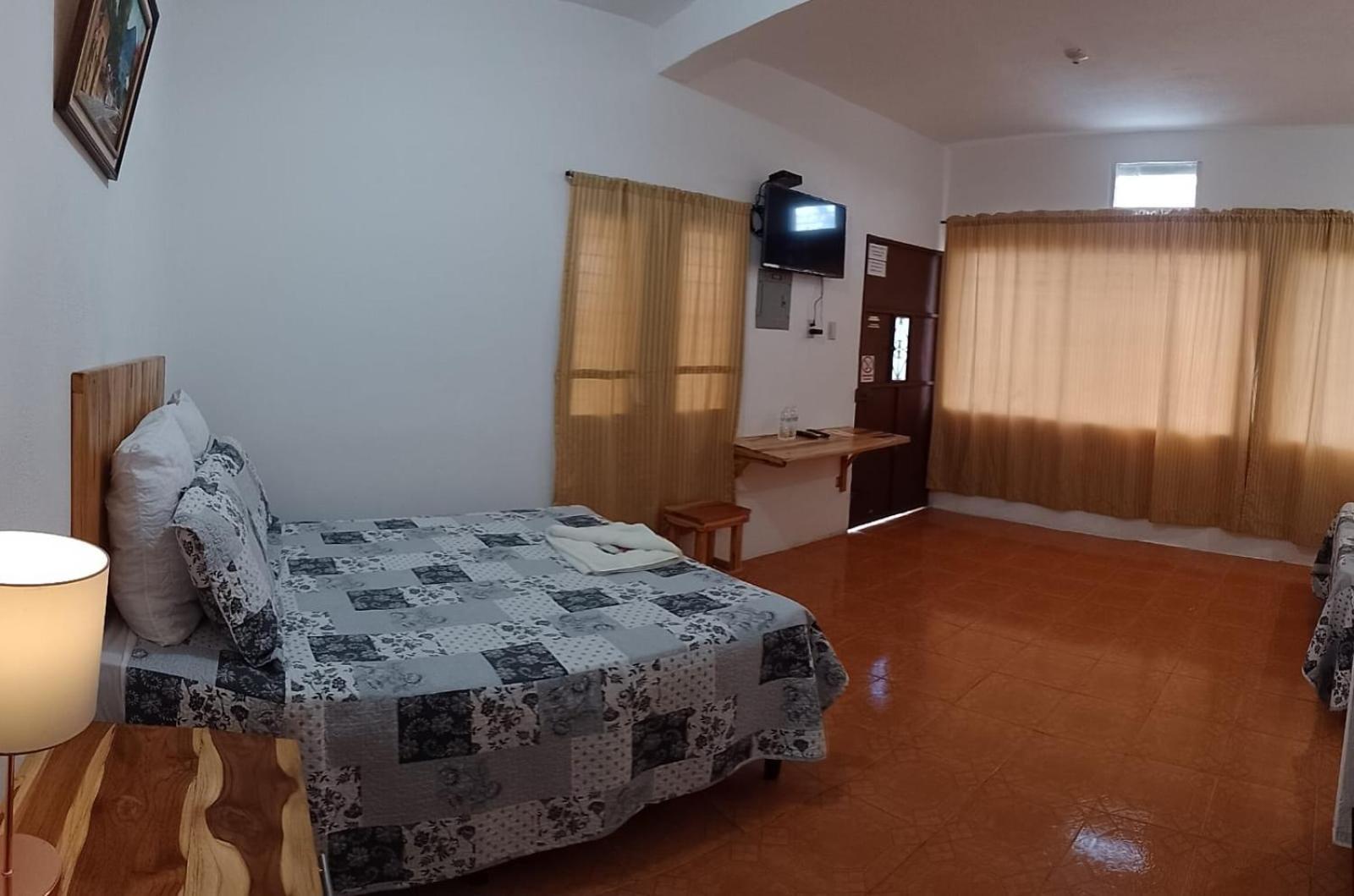 Apartamentos Mundo Maya Habitaciones Flores Buitenkant foto